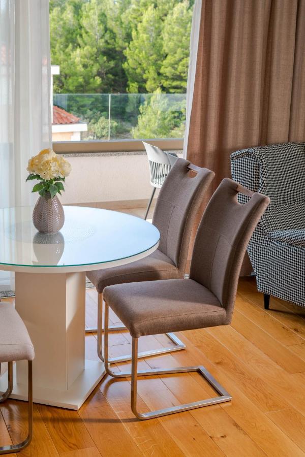 Solu Apartment 普罗马尼亚 外观 照片