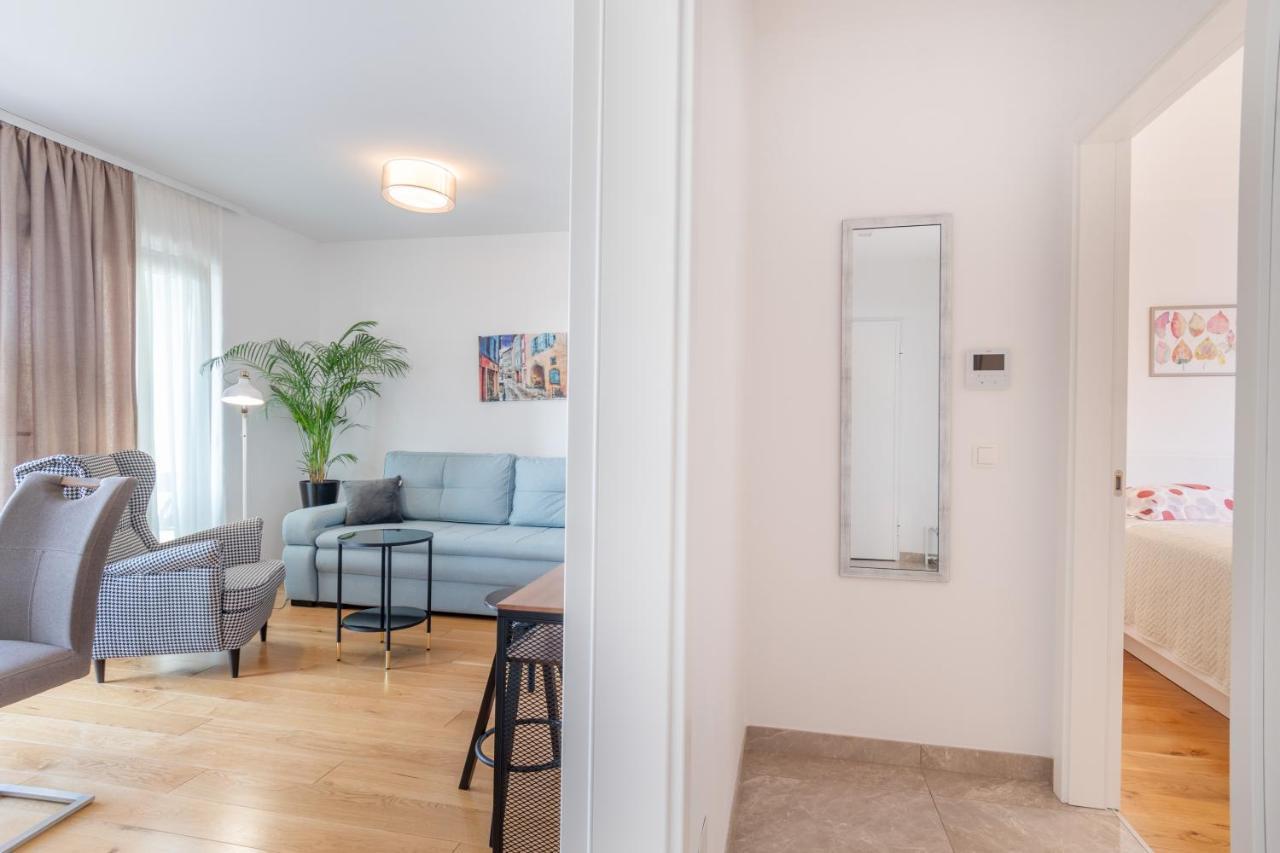 Solu Apartment 普罗马尼亚 外观 照片