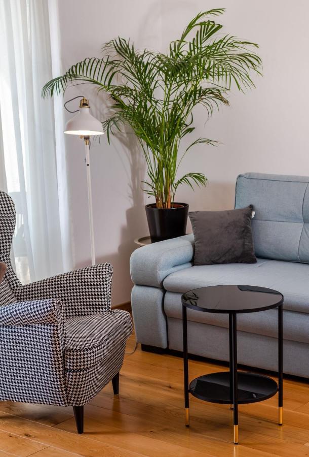 Solu Apartment 普罗马尼亚 外观 照片