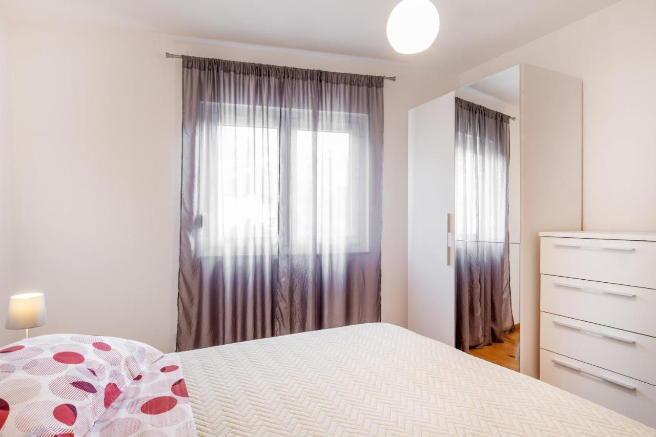 Solu Apartment 普罗马尼亚 外观 照片